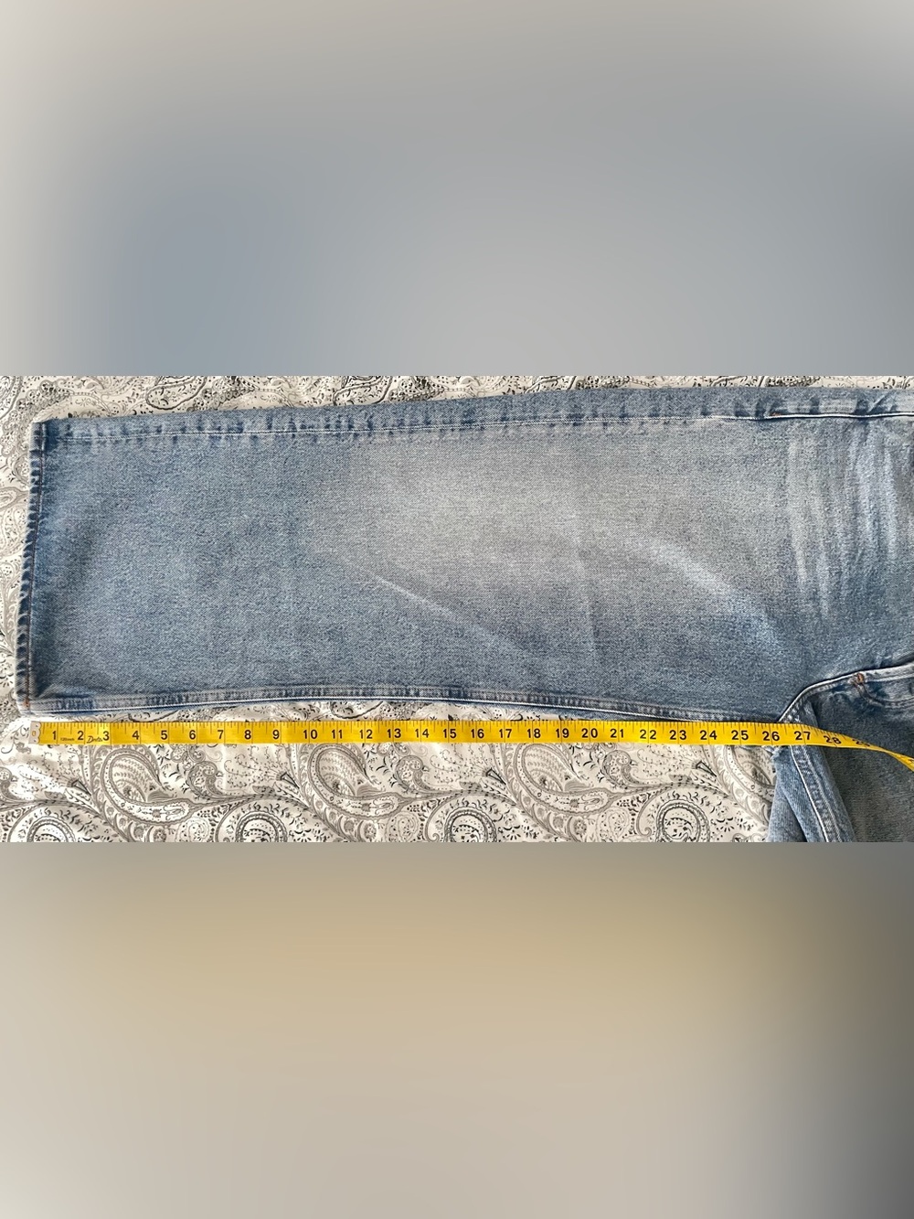 Citizens Of Humanity Light Blue Relaxed Wide-Leg Jeans - Picture 7 of 13